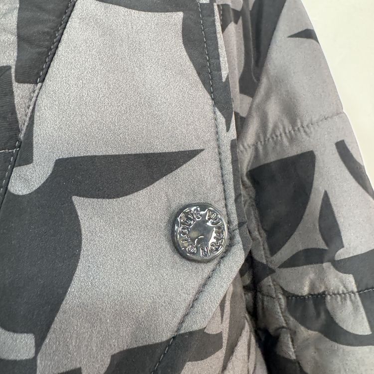 Louis Vuitton Louis Vuitton Monogram Quilted Jacket Size 46 Size US S / EU 44-46 / 1 - 7 Thumbnail