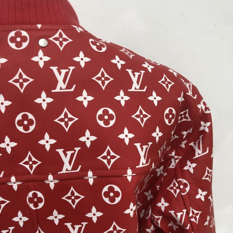 Louis Vuitton Louis Vuitton x Supreme Monogram Leather Jacket US S Size US S / EU 44-46 / 1 - 8 Thumbnail