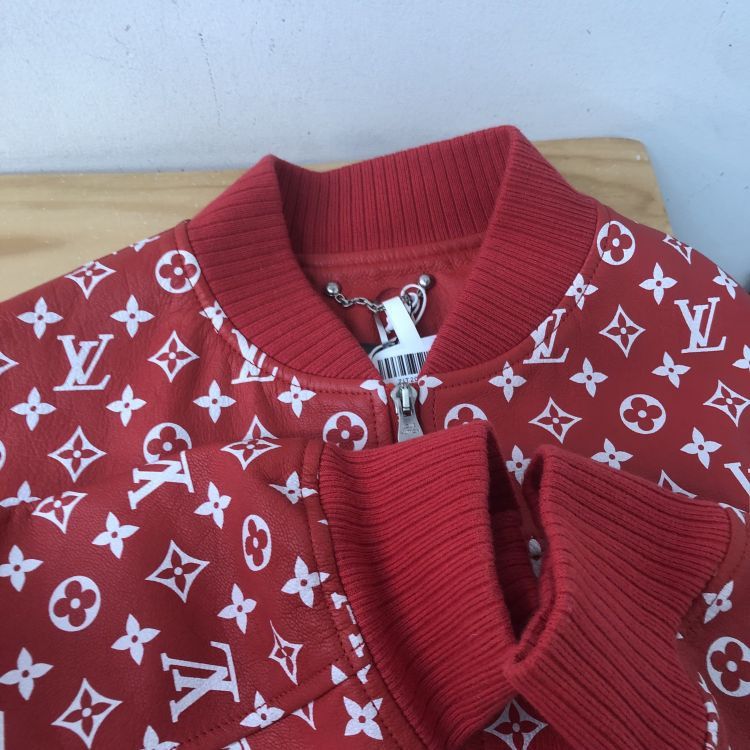 Louis Vuitton Louis Vuitton x Supreme Monogram Leather Jacket US S Size US S / EU 44-46 / 1 - 13 Thumbnail