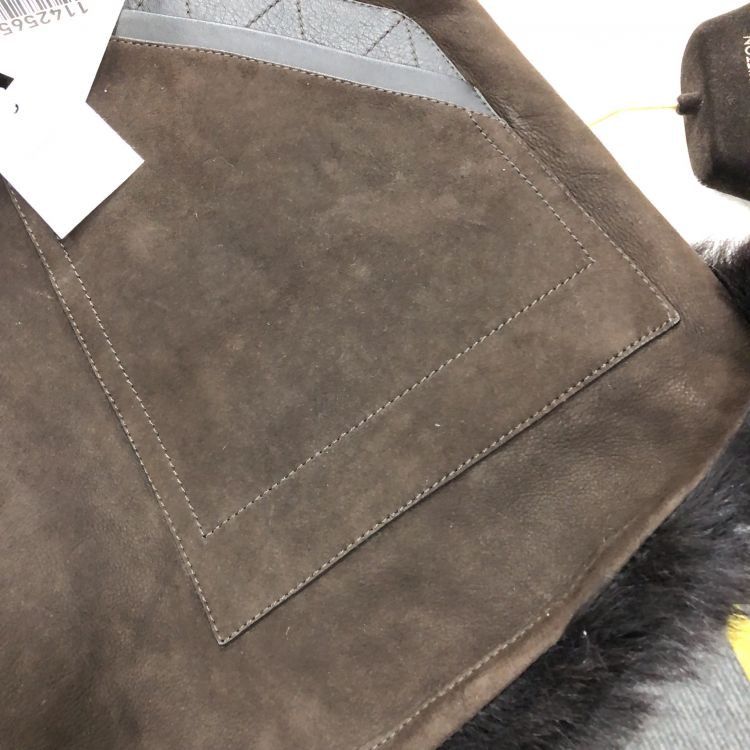 Louis Vuitton Louis Vuitton Shearling Toggle Vest Size 38 Size XS / US 0-2 / IT 36-38 - 7 Thumbnail