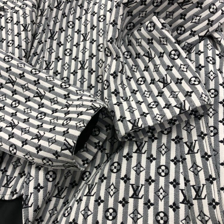 Louis Vuitton Louis Vuitton Monogram Stripe Coat Size 36 Size XS / US 0-2 / IT 36-38 - 7 Thumbnail