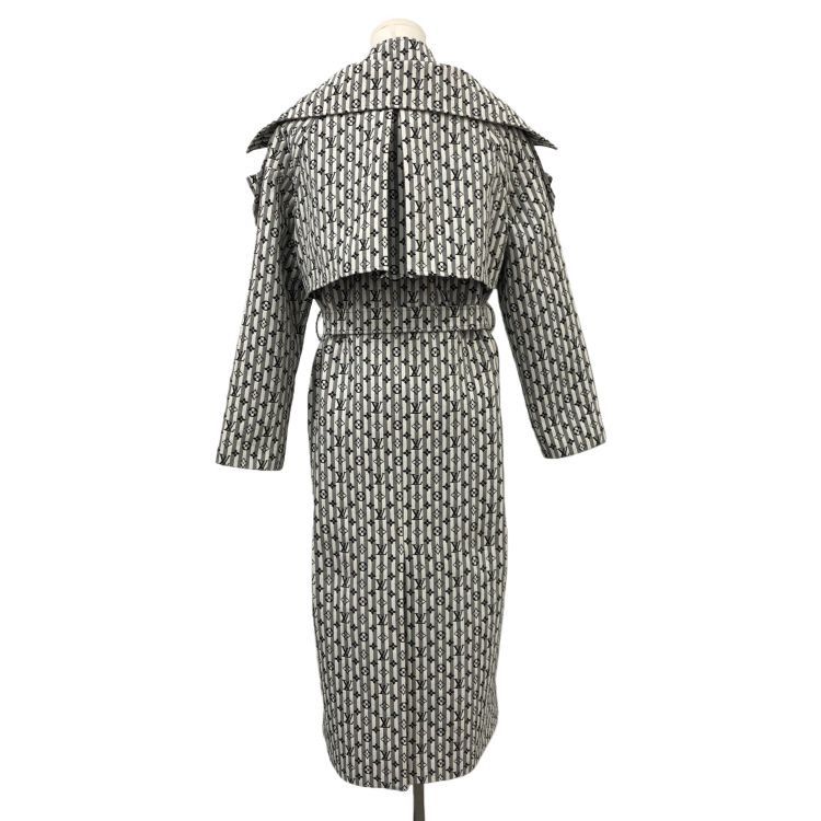 Louis Vuitton Louis Vuitton Monogram Stripe Coat Size 36 Size XS / US 0-2 / IT 36-38 - 2 Thumbnail