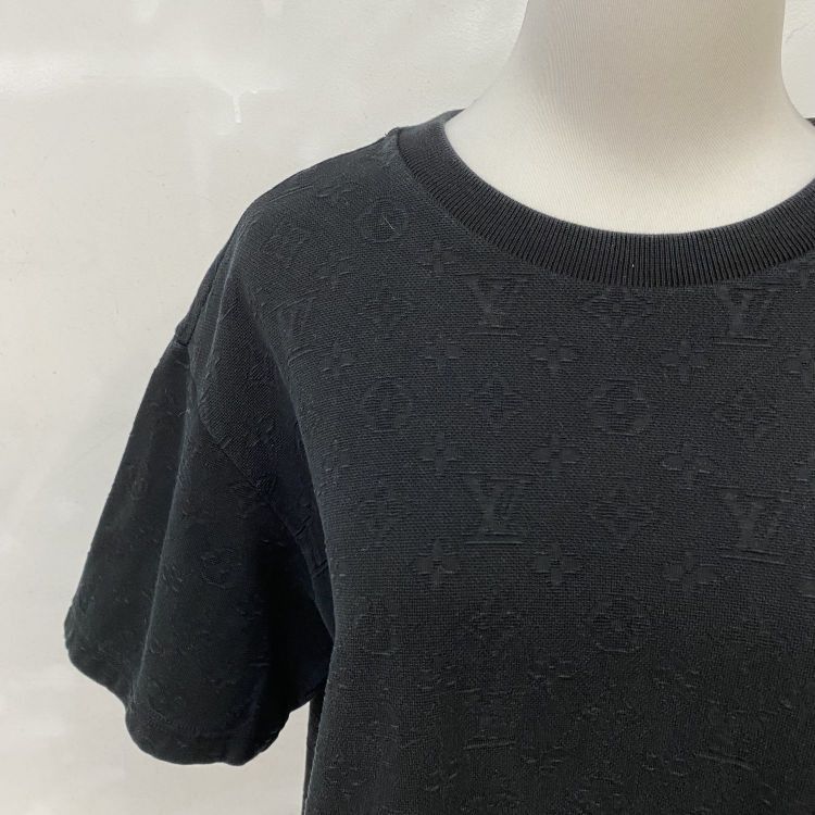 Louis Vuitton Louis Vuitton Monogram Pocket T-Shirt M Size US M / EU 48-50 / 2 - 6 Thumbnail
