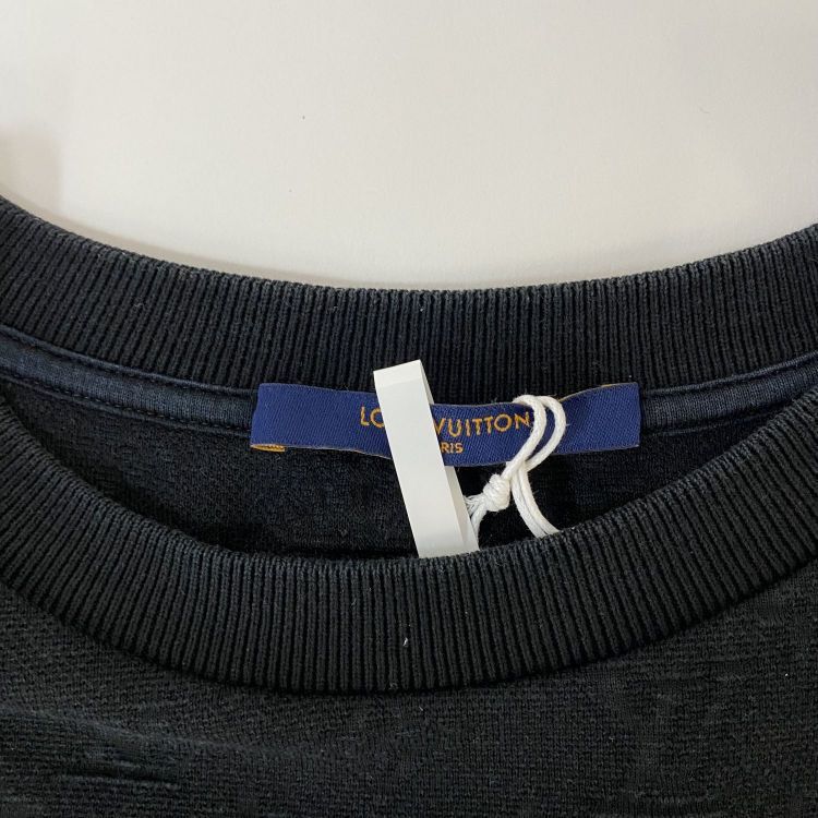Louis Vuitton Louis Vuitton Monogram Pocket T-Shirt M Size US M / EU 48-50 / 2 - 3 Thumbnail