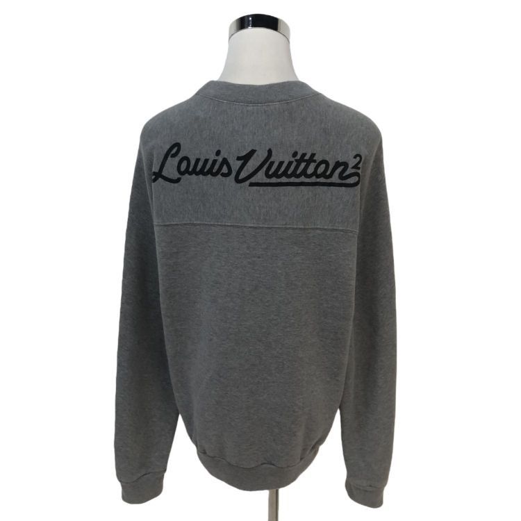 Louis Vuitton Louis Vuitton Heart Logo Sweatshirt Size S Size US S / EU 44-46 / 1 - 2 Thumbnail