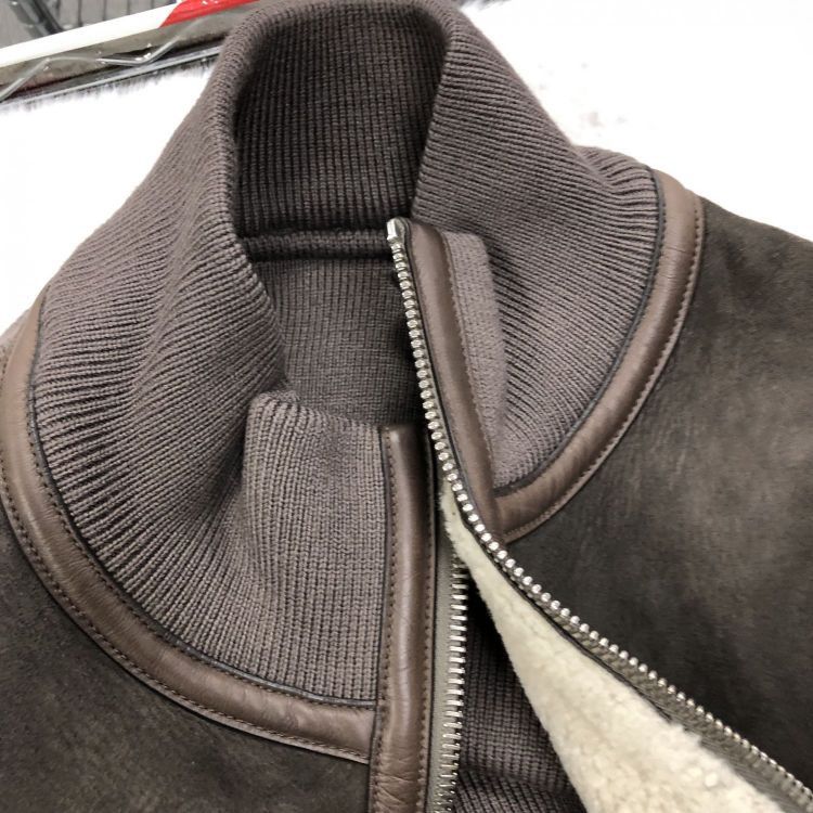 Louis Vuitton Louis Vuitton Lambskin Suede Vest Size XXL Size US XXL / EU 58 / 5 - 5 Thumbnail
