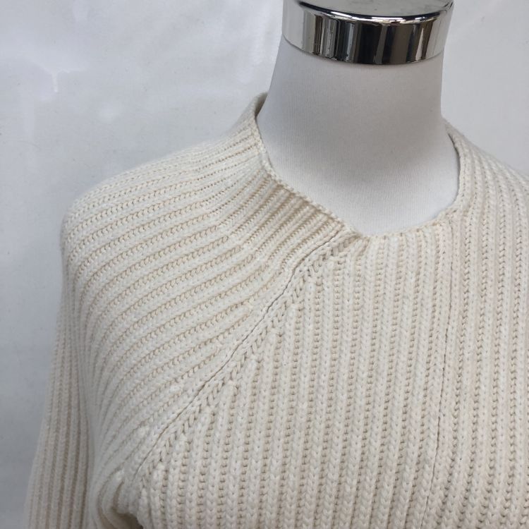 Louis Vuitton Louis Vuitton Ribbed Knit Sweater White Size S Size S / US 4 / IT 40 - 5 Thumbnail