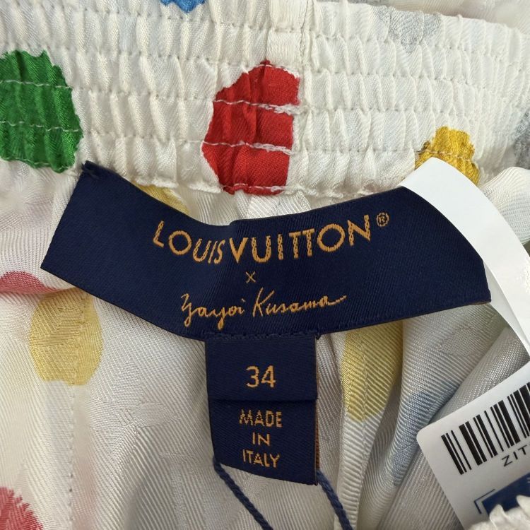 Louis Vuitton Louis Vuitton x Yayoi Kusama Polka Dot Shorts Size 34 Size 25" / US 0 / IT 36 - 3 Thumbnail