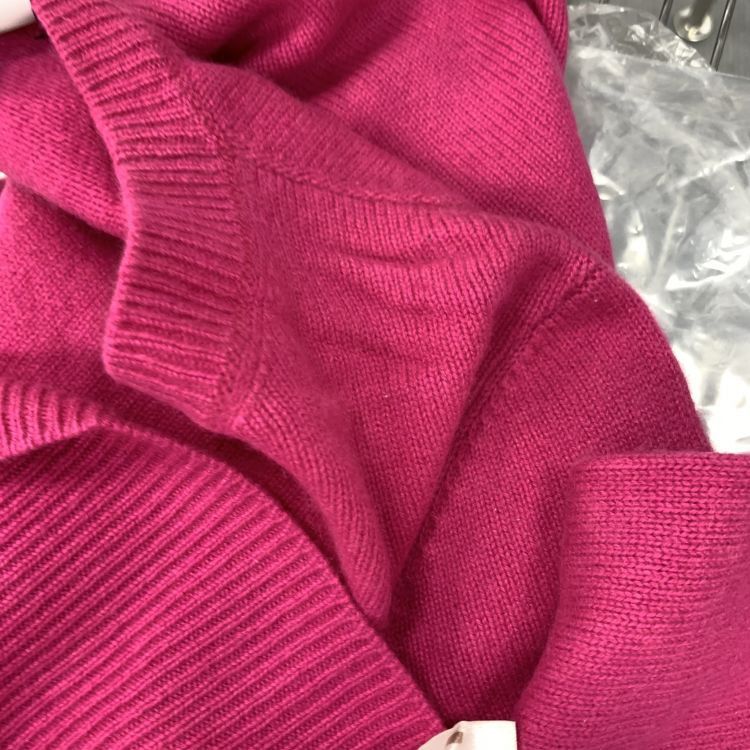 Louis Vuitton Louis Vuitton Pink Sweater Size S Size S / US 4 / IT 40 - 8 Thumbnail
