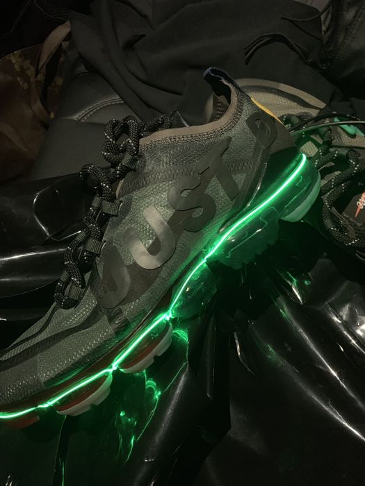 Cactus plant flea market outlet vapormax friends and family