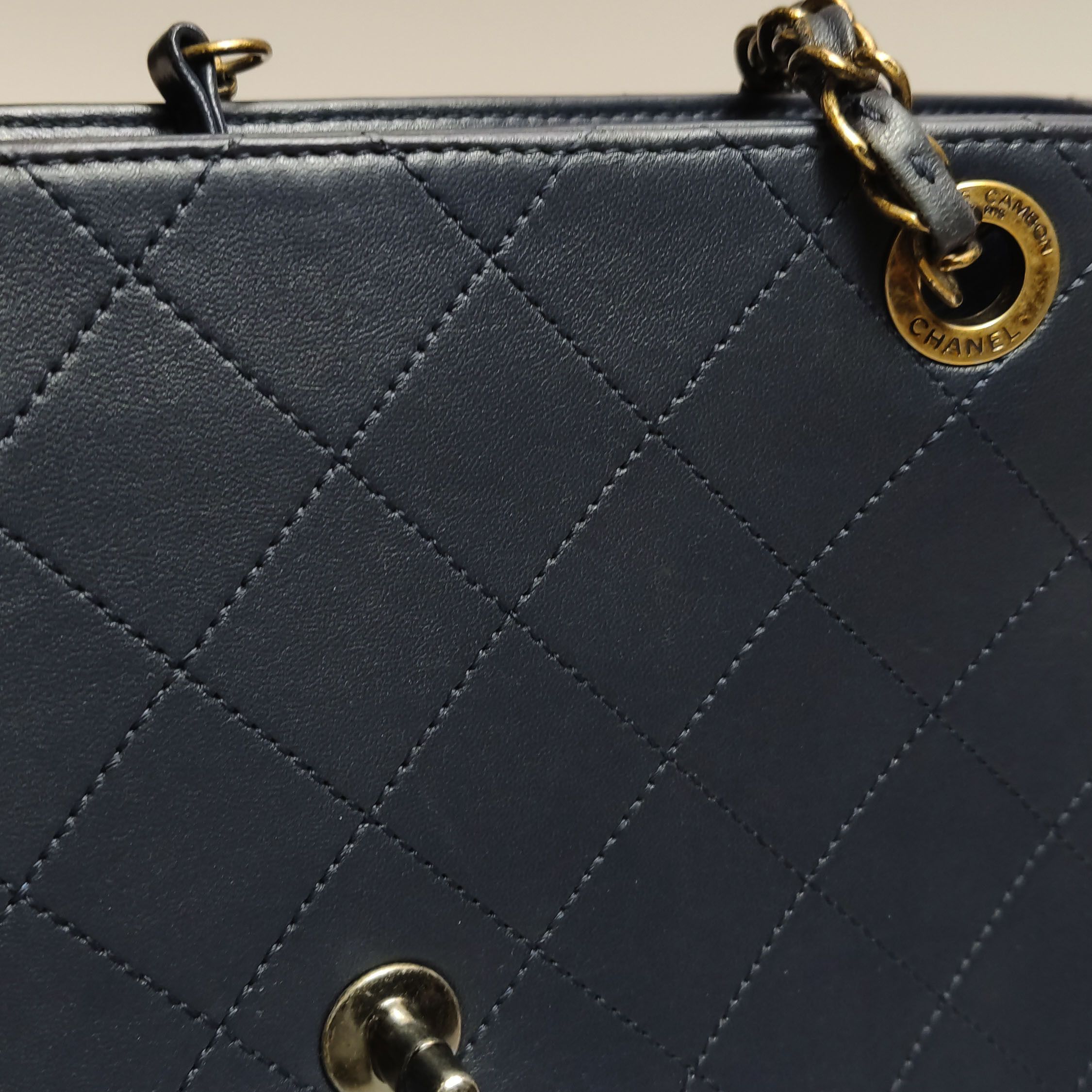 Chanel Chanel Women os Shoulder Bags Size ONE SIZE - 16 Thumbnail