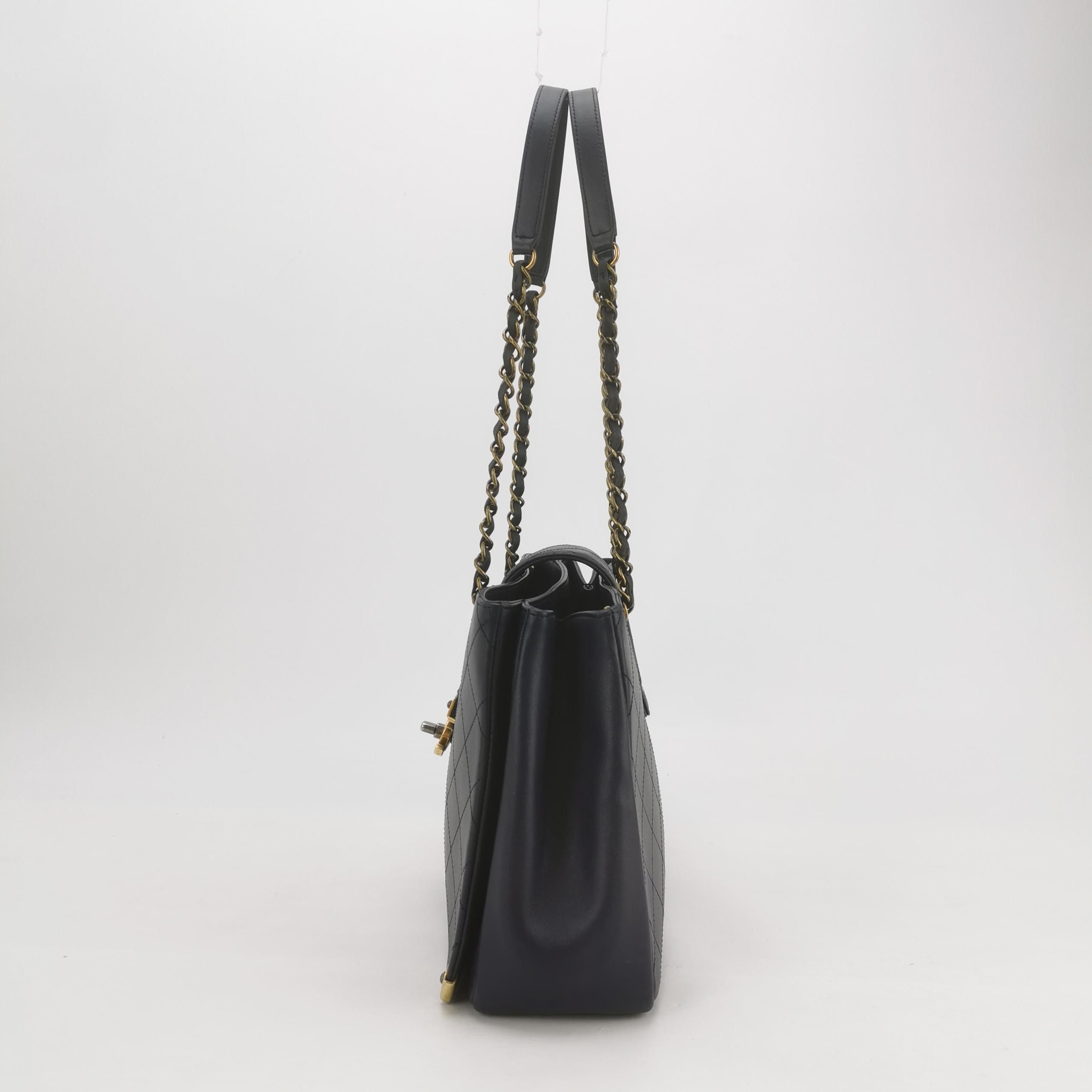Chanel Chanel Women os Shoulder Bags Size ONE SIZE - 3 Thumbnail