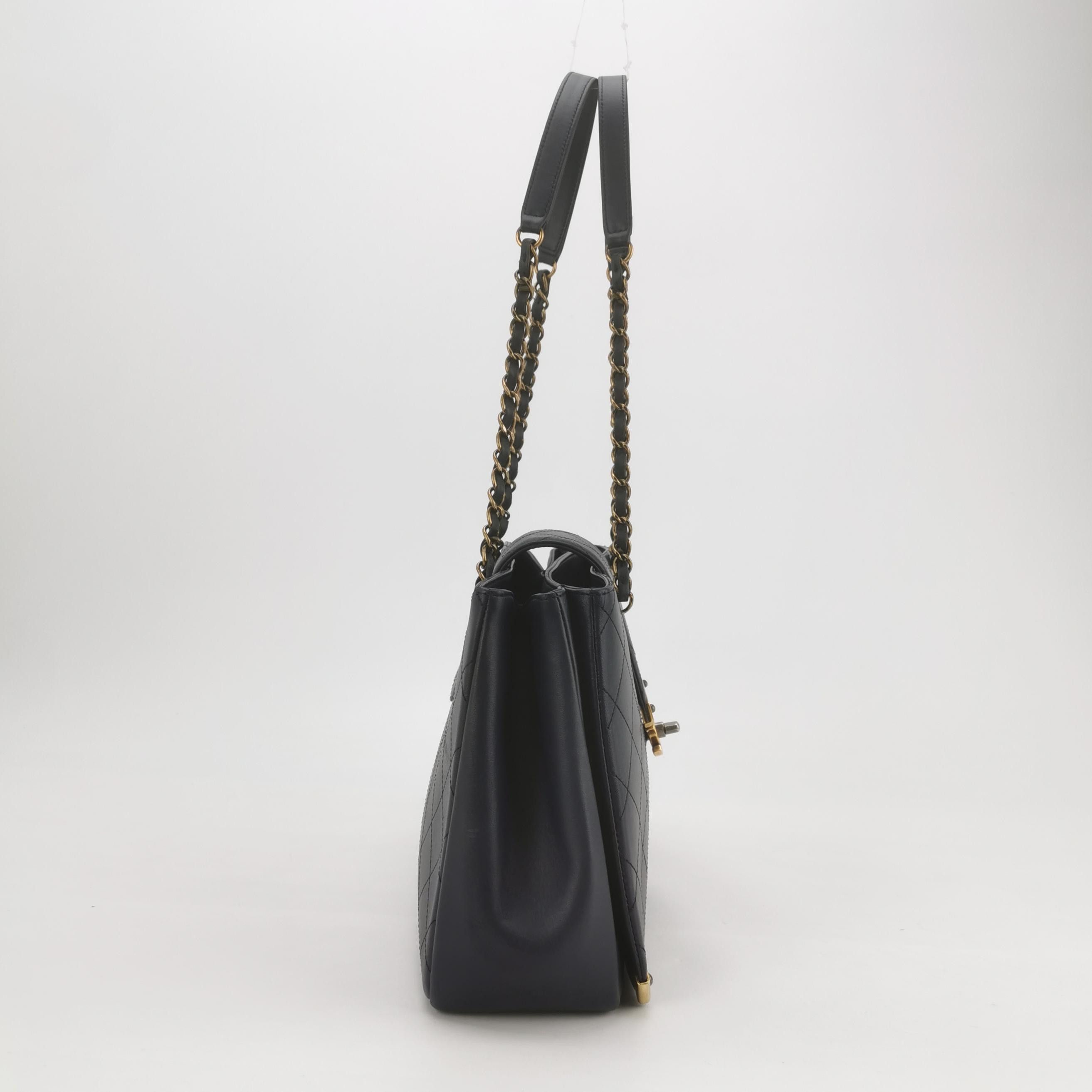 Chanel Chanel Women os Shoulder Bags Size ONE SIZE - 4 Thumbnail