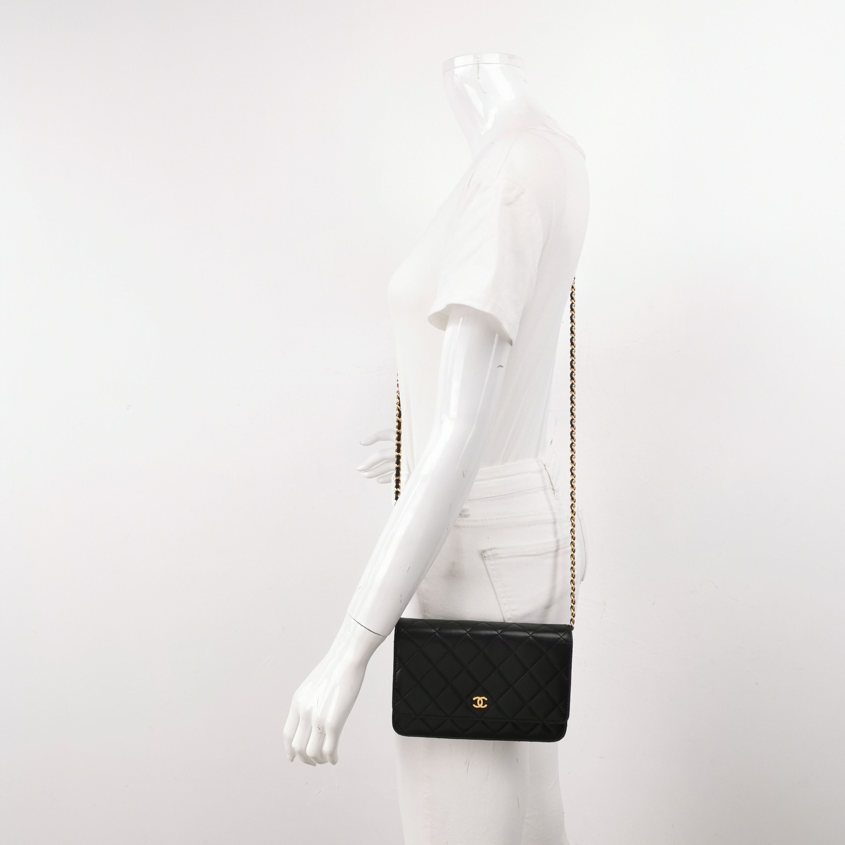 Chanel Chanel Women os Shoulder Bags Size ONE SIZE - 2 Thumbnail