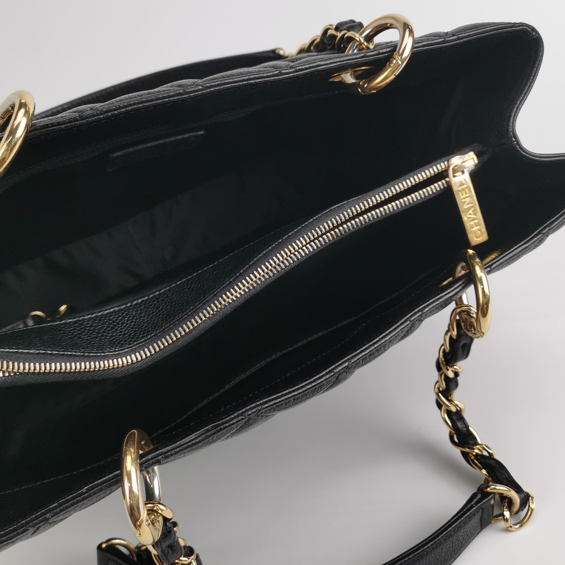 Chanel Chanel Women os Shoulder Bags Size ONE SIZE - 7 Thumbnail
