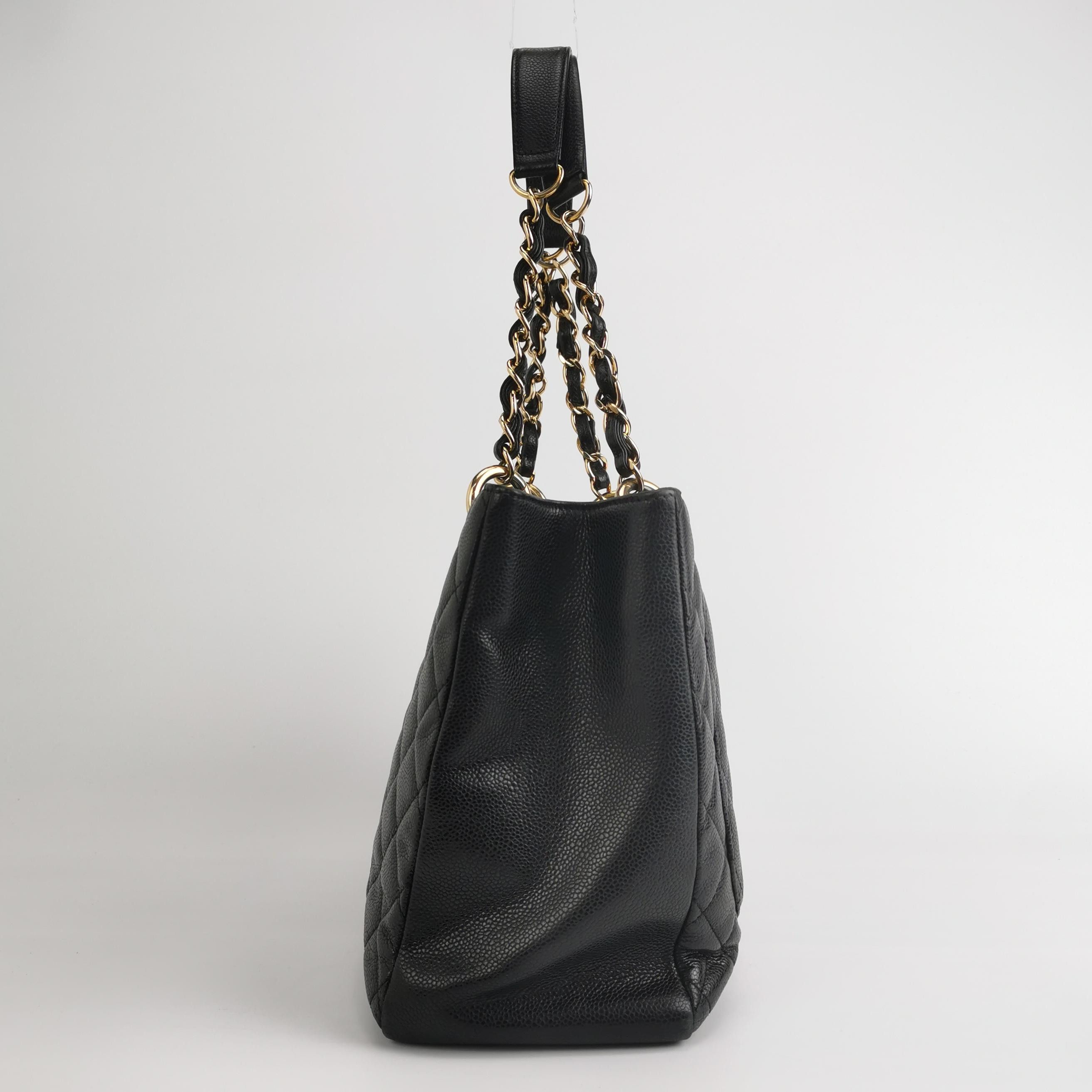Chanel Chanel Women os Shoulder Bags Size ONE SIZE - 3 Thumbnail