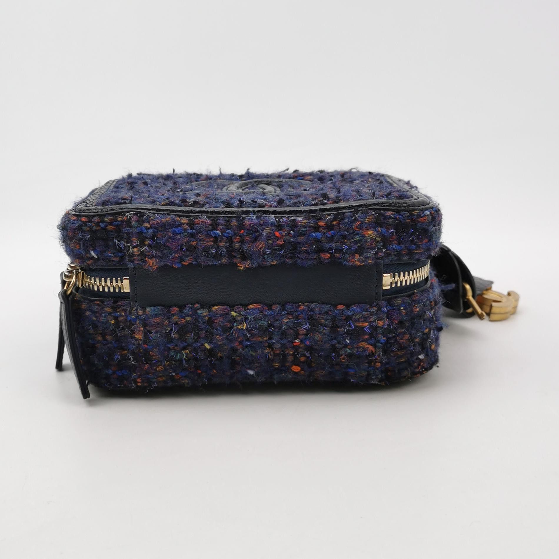 Chanel Chanel Women os Crossbody Bags Size ONE SIZE - 6 Thumbnail