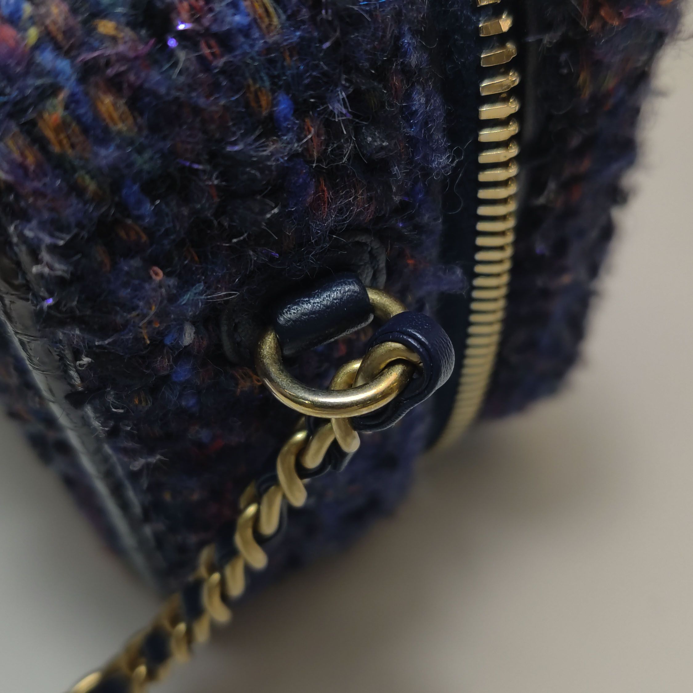 Chanel Chanel Women os Crossbody Bags Size ONE SIZE - 13 Thumbnail