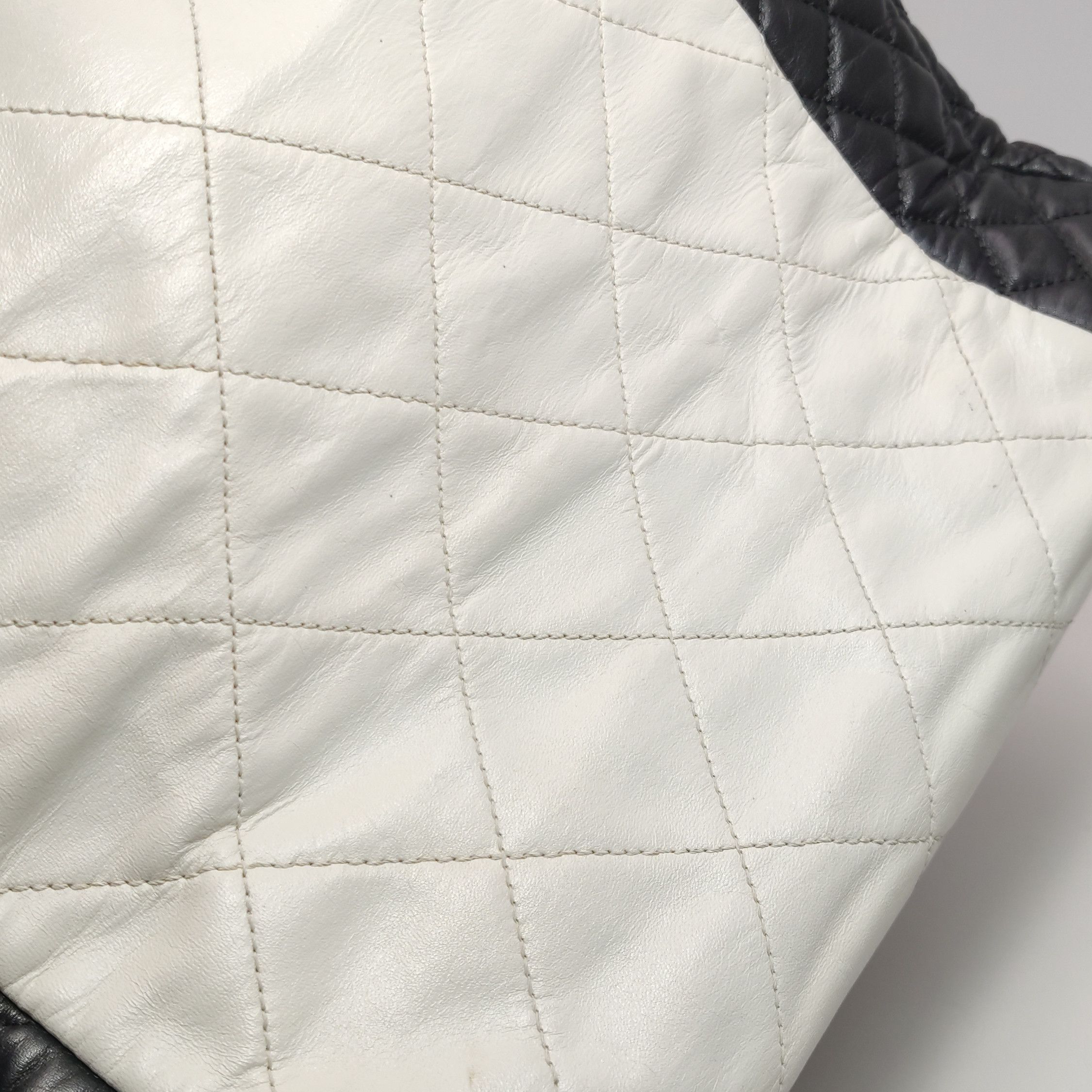 Chanel Chanel Women os Shoulder Bags Size ONE SIZE - 23 Thumbnail