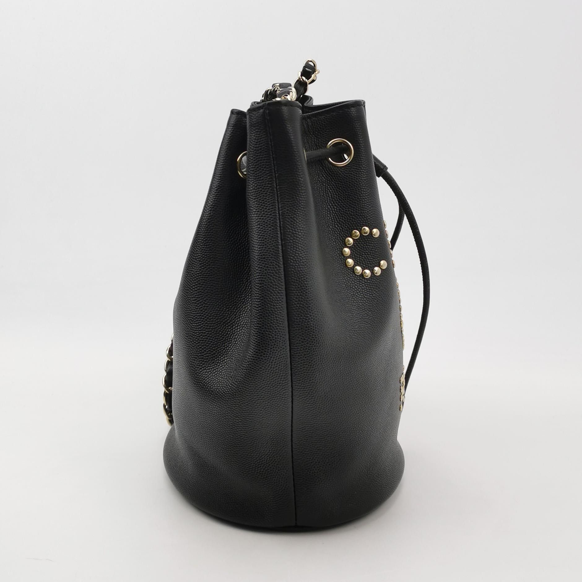 Chanel Chanel Women os Shoulder Bags Size ONE SIZE - 4 Thumbnail
