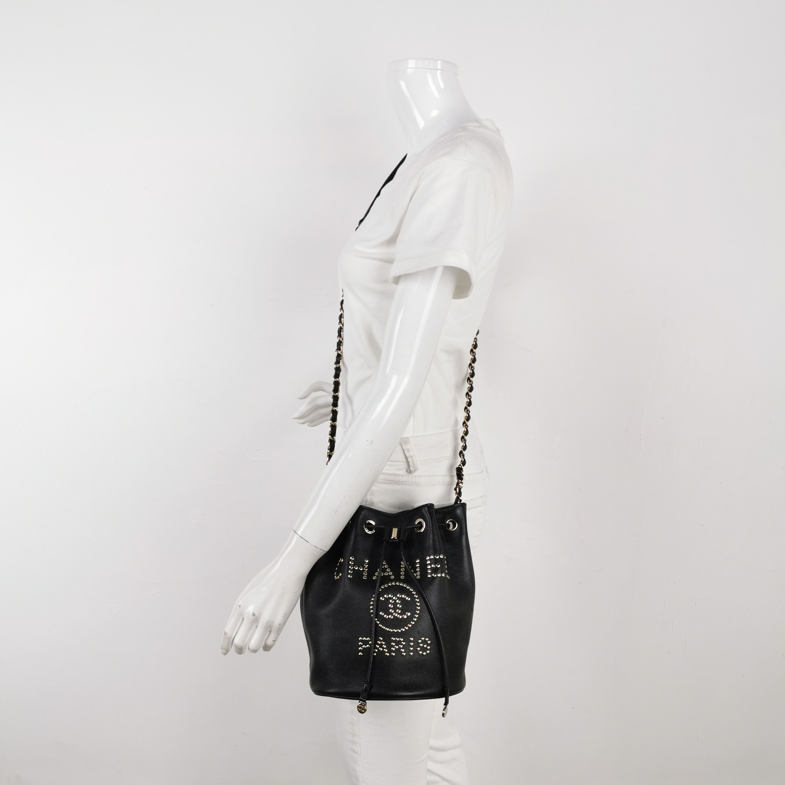Chanel Chanel Women os Shoulder Bags Size ONE SIZE - 2 Thumbnail