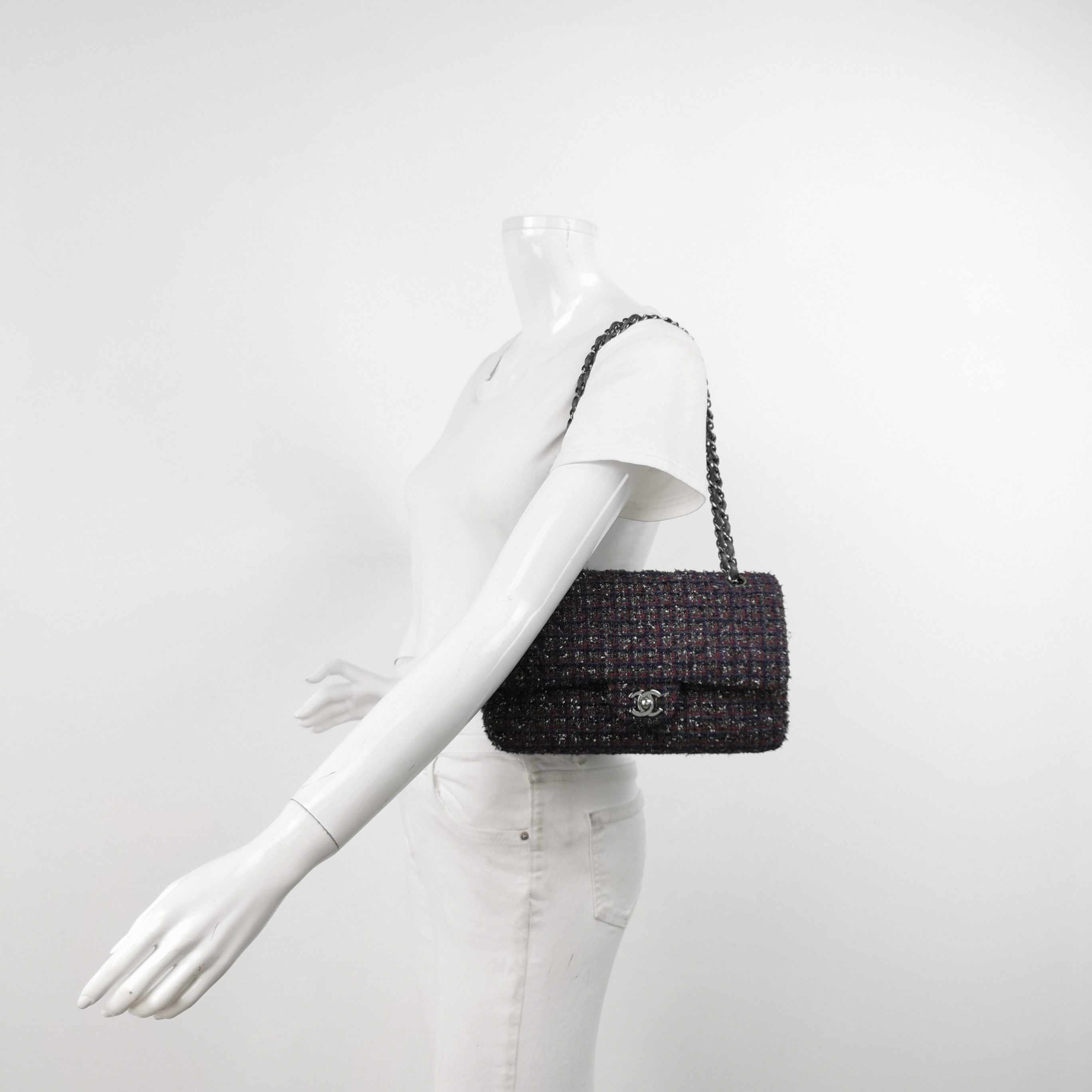 Chanel Chanel Women os Shoulder Bags Size ONE SIZE - 2 Thumbnail