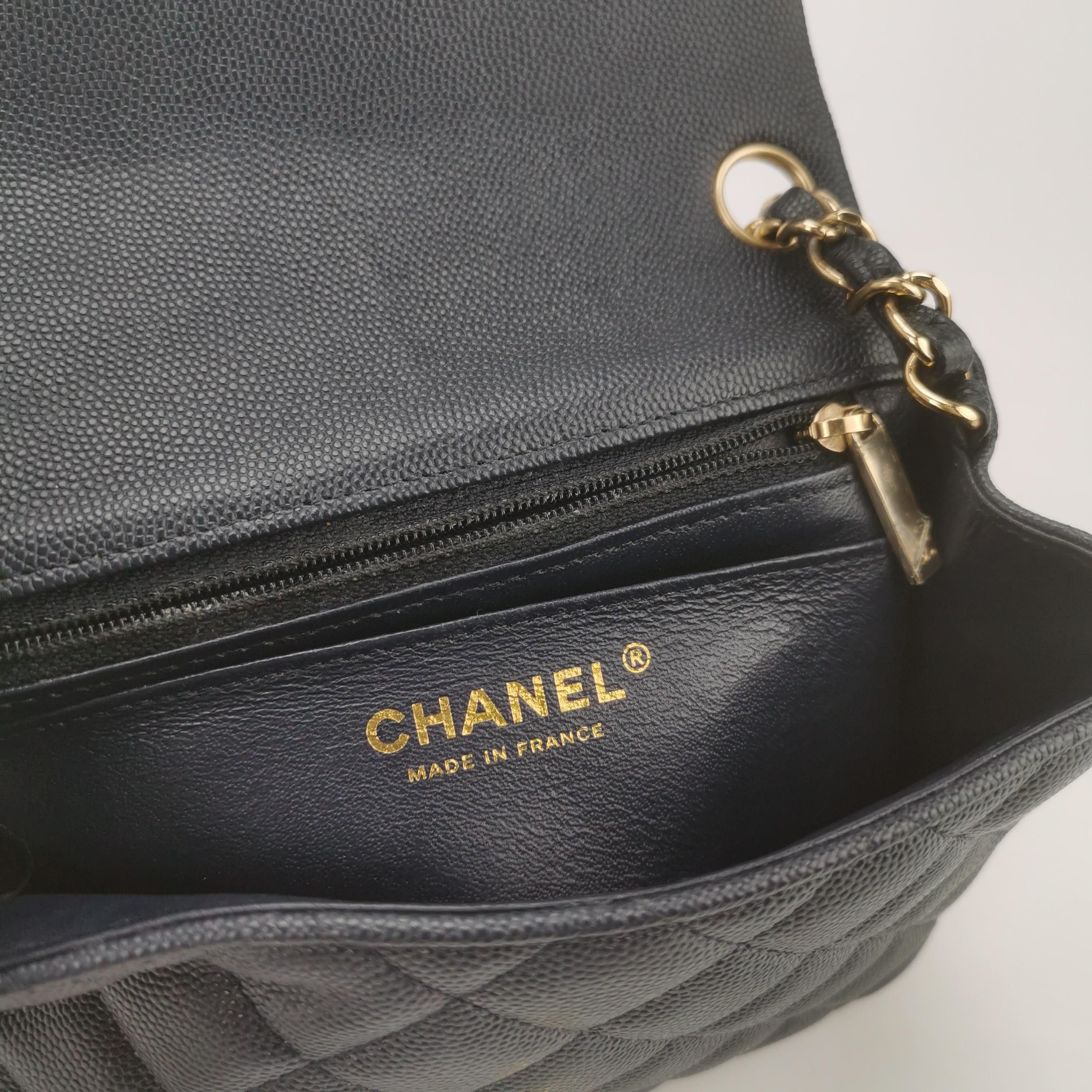 Chanel Chanel Women os Shoulder Bags Size ONE SIZE - 8 Thumbnail