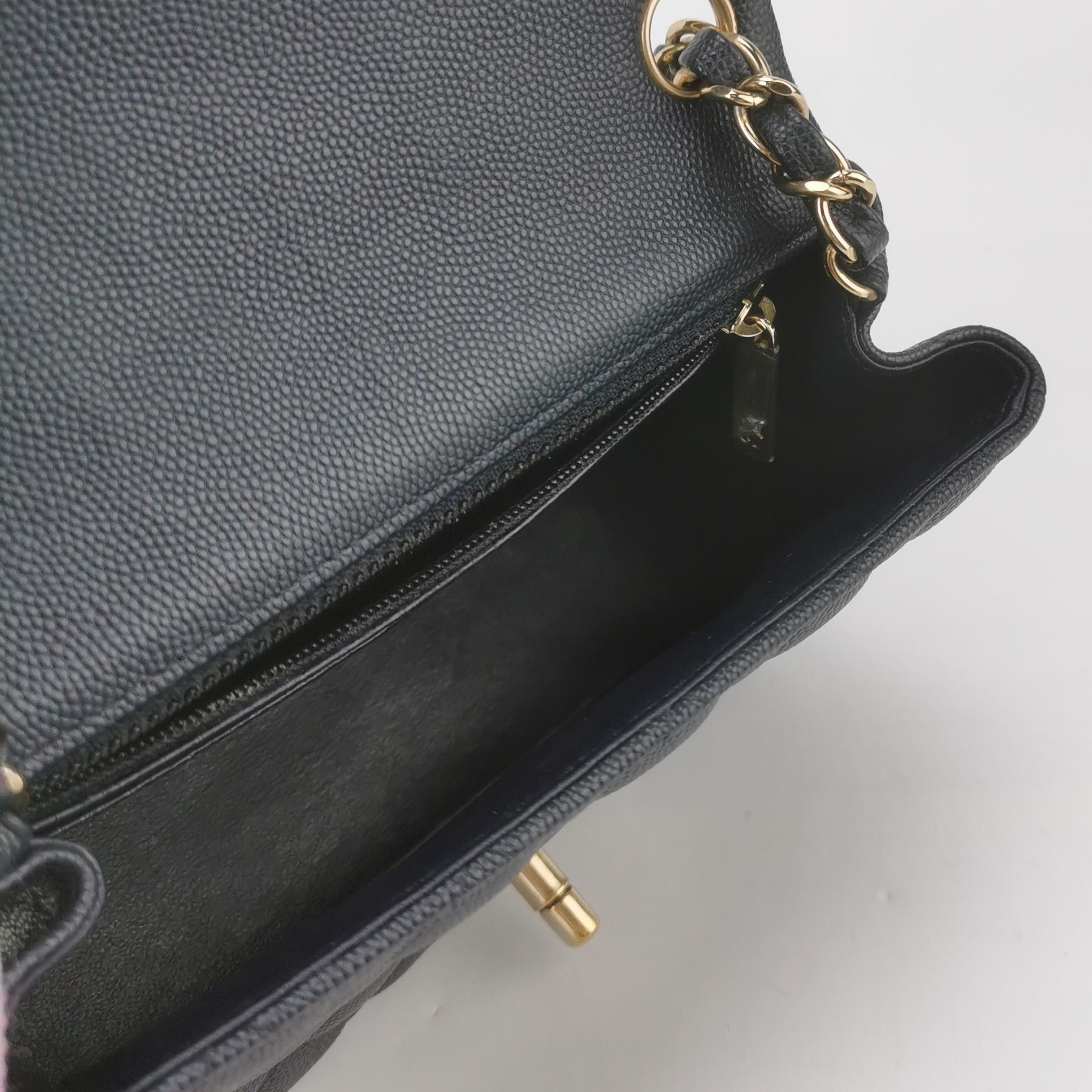 Chanel Chanel Women os Shoulder Bags Size ONE SIZE - 7 Thumbnail