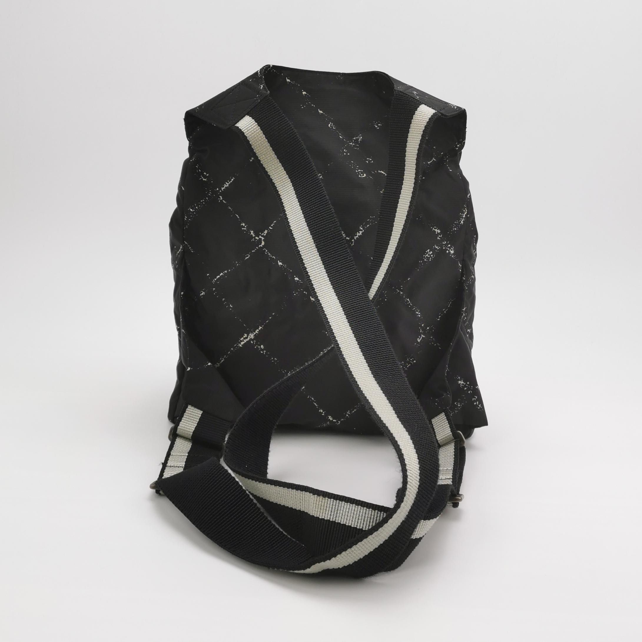 Chanel Chanel Women os Backpacks Size ONE SIZE - 5 Thumbnail