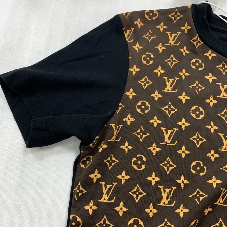 Louis Vuitton Louis Vuitton Monogram Pocket T-Shirt Size S Size US S / EU 44-46 / 1 - 7 Thumbnail