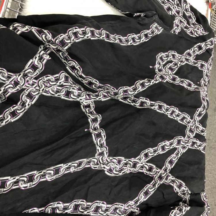 Louis Vuitton Louis Vuitton Chain Print T-Shirt Size L Size US L / EU 52-54 / 3 - 6 Thumbnail