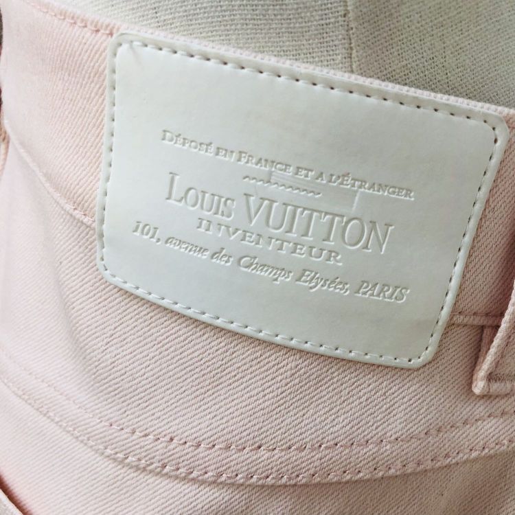 Louis Vuitton Louis Vuitton Star Patch Mini Skirt Size 40 Size 28" / US 6 / IT 42 - 9 Thumbnail