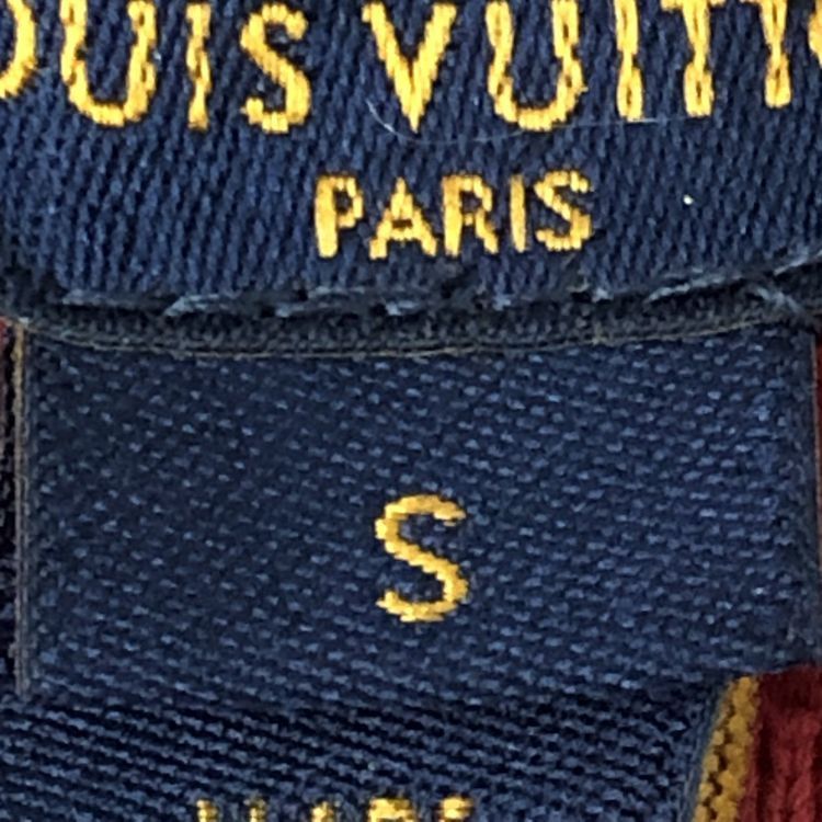 Louis Vuitton Louis Vuitton Logo Graphic Sweatshirt Size S Size US S / EU 44-46 / 1 - 4 Thumbnail