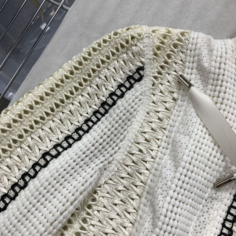 Louis Vuitton Louis Vuitton Textured Knit Sweater Size 36 Size XS / US 0-2 / IT 36-38 - 9 Thumbnail