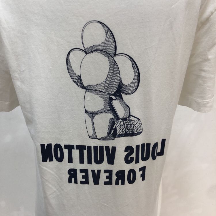 Louis Vuitton Louis Vuitton Mascot Print T-Shirt Size S Size US S / EU 44-46 / 1 - 7 Thumbnail