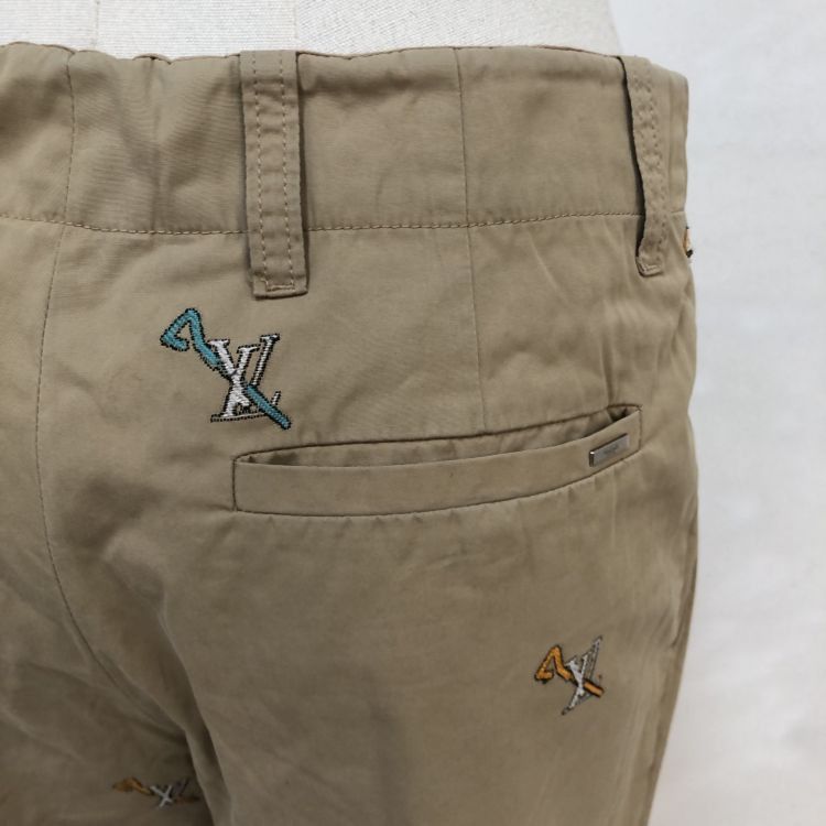 Louis Vuitton Louis Vuitton Embroidered Logo Casual Pants Size 30 Size US 30 / EU 46 - 10 Thumbnail