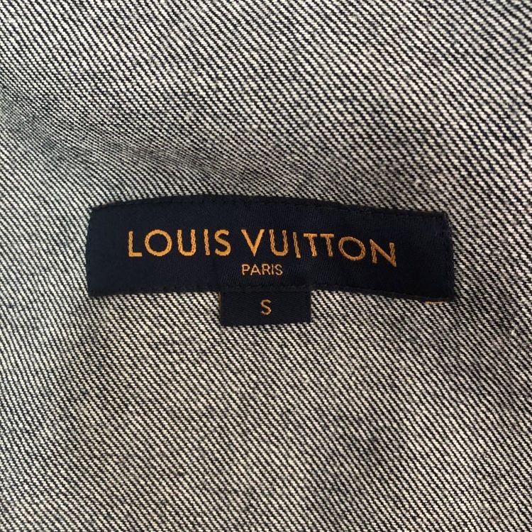 Louis Vuitton Louis Vuitton Floral Denim Shirt Size S Size US S / EU 44-46 / 1 - 3 Thumbnail