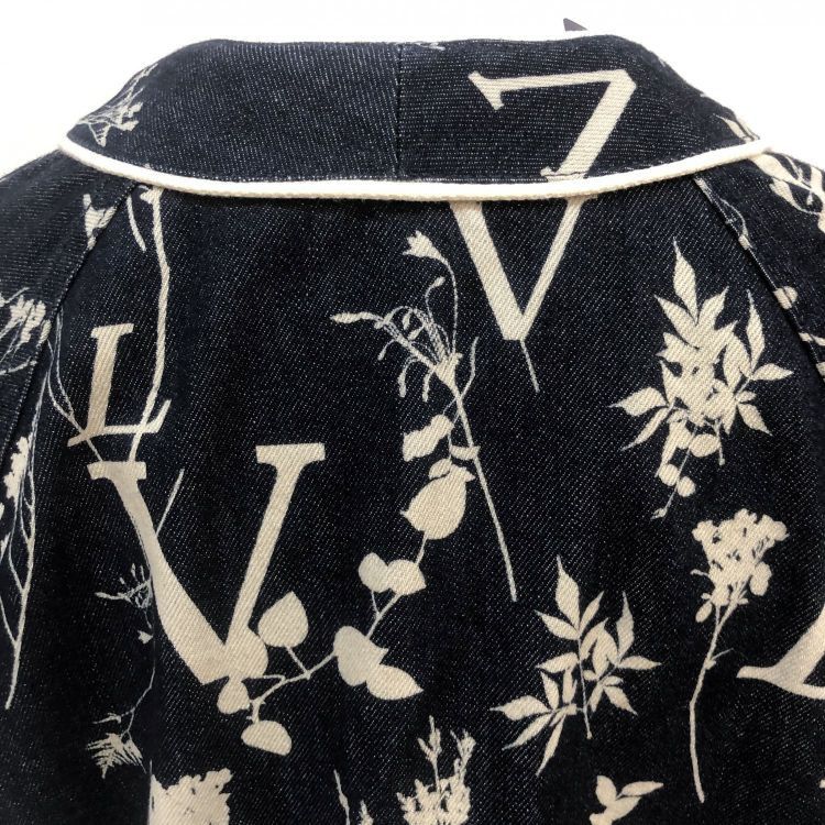 Louis Vuitton Louis Vuitton Floral Denim Shirt Size S Size US S / EU 44-46 / 1 - 10 Thumbnail