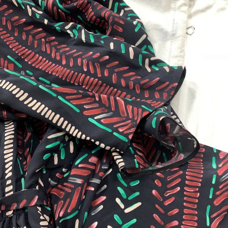 Louis Vuitton Louis Vuitton Multi Print Silk Midi Dress Size 38 Size S / US 4 / IT 40 - 5 Thumbnail