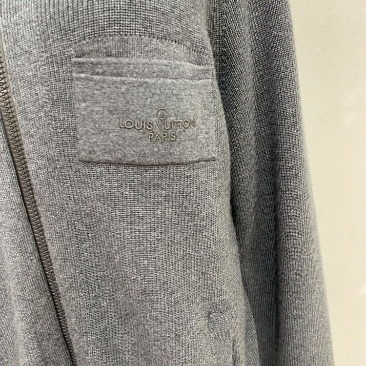 Louis Vuitton Louis Vuitton Full Zip Knit Sweater Size S Size US S / EU 44-46 / 1 - 8 Thumbnail