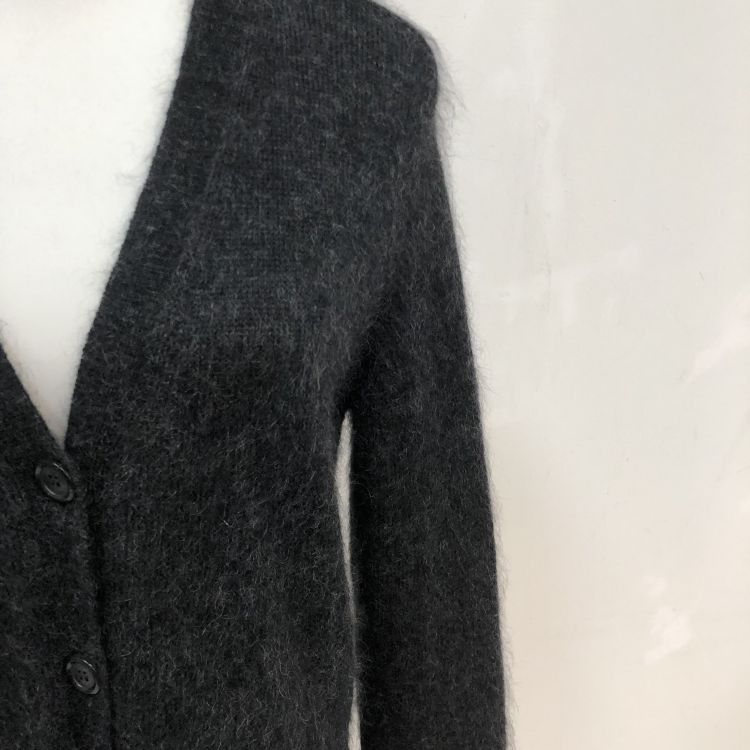 Louis Vuitton Louis Vuitton Mohair Sequined Cardigan Size XS Size XS / US 0-2 / IT 36-38 - 7 Thumbnail