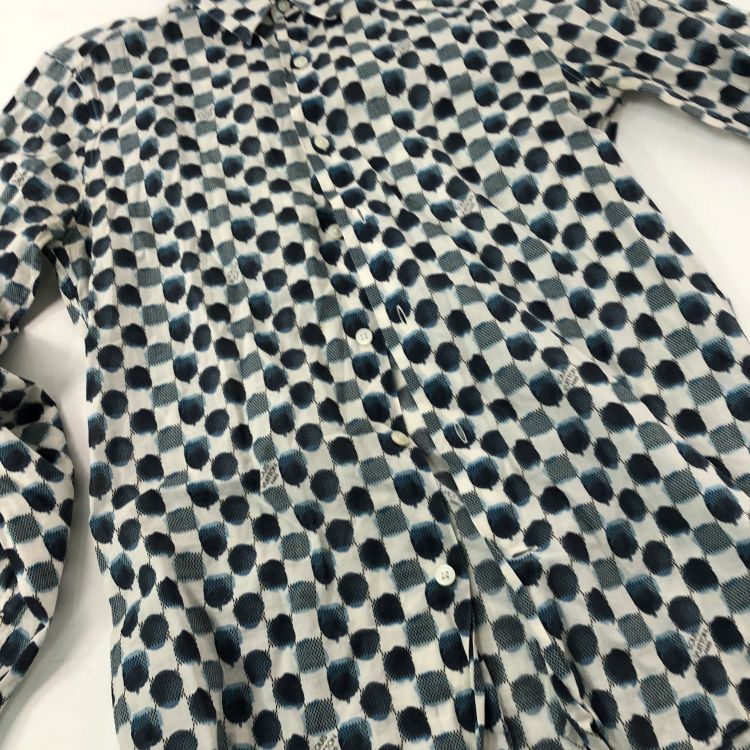 Louis Vuitton Louis Vuitton Patterned Button Up Shirt Size XS Size US XS / EU 42 / 0 - 7 Thumbnail