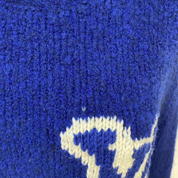Louis Vuitton Louis Vuitton Logo Knit Sweater Size M Size US M / EU 48-50 / 2 - 7 Thumbnail