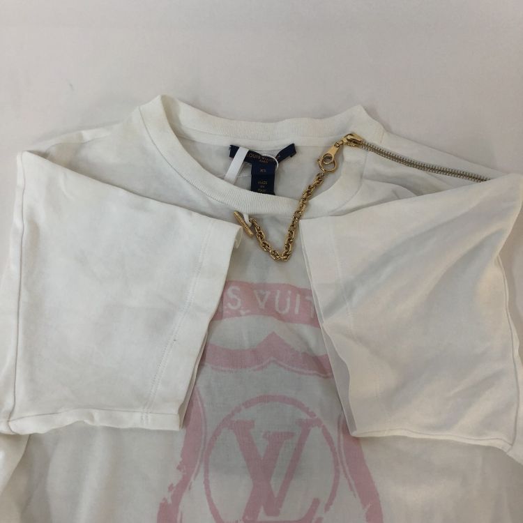 Louis Vuitton Louis Vuitton Pink Logo Zipper T-Shirt Size XS Size XS / US 0-2 / IT 36-38 - 9 Thumbnail