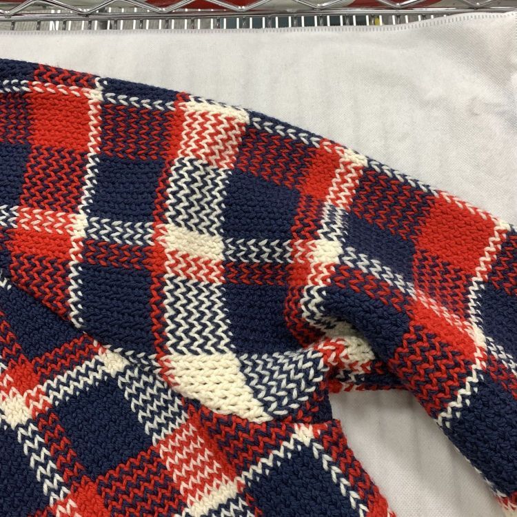 Louis Vuitton Louis Vuitton Plaid Wool Sweater Size S Size S / US 4 / IT 40 - 5 Thumbnail