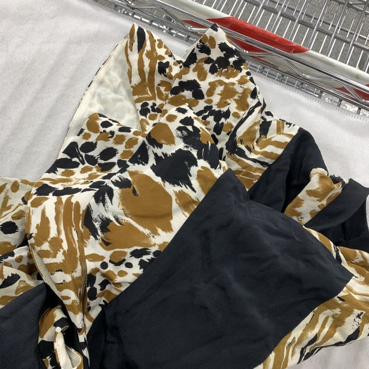 Louis Vuitton Louis Vuitton Animal Print Dress Size XS Size XS / US 0-2 / IT 36-38 - 5 Thumbnail
