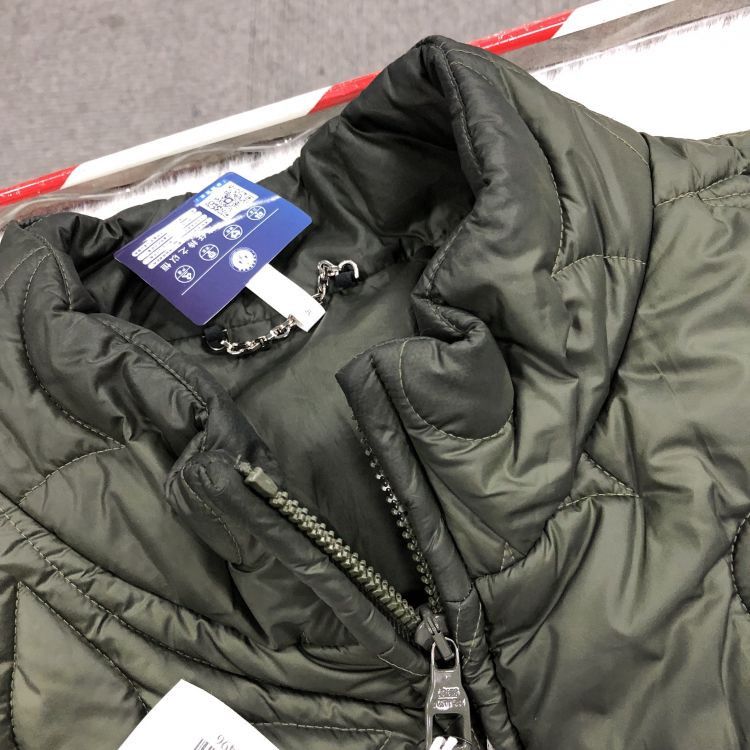 Louis Vuitton Louis Vuitton Monogram Quilted Vest Size 48 Size US M / EU 48-50 / 2 - 6 Thumbnail