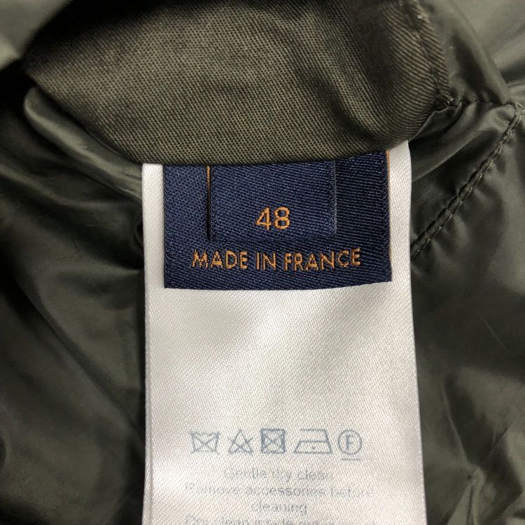 Louis Vuitton Louis Vuitton Monogram Quilted Vest Size 48 Size US M / EU 48-50 / 2 - 4 Thumbnail