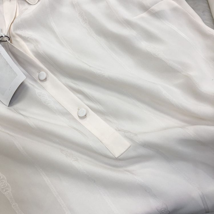 Gucci Gucci Logo Stripe Silk Button Up Shirt Size 38 Size XS / US 0-2 / IT 36-38 - 8 Thumbnail