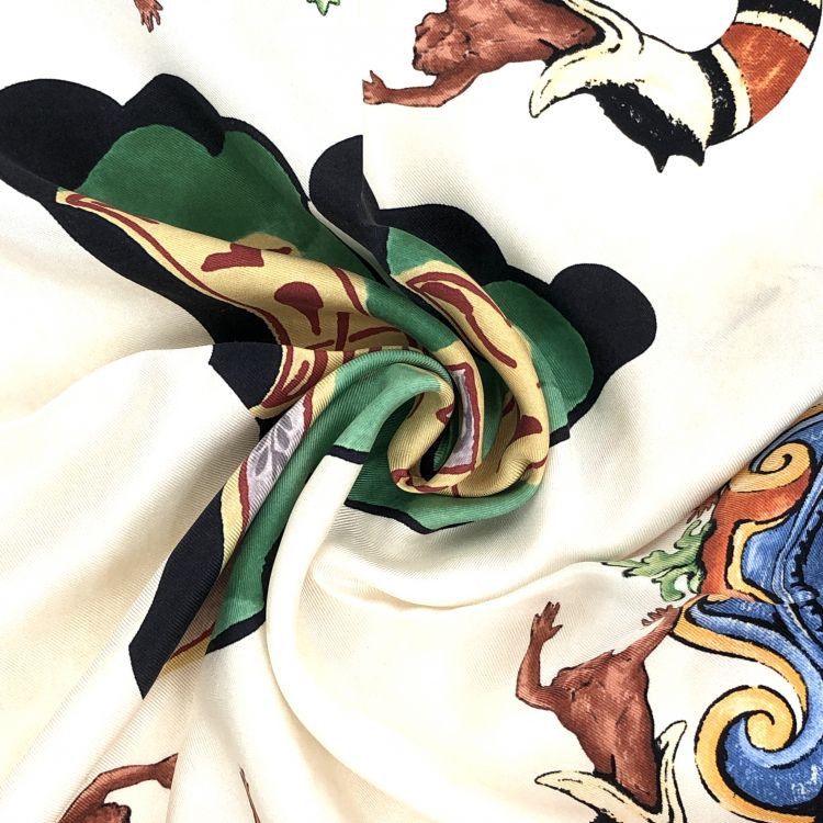Gucci Gucci Floral Snake Print Silk Scarf 90x90cm Size ONE SIZE - 3 Thumbnail
